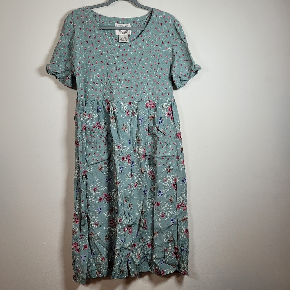 Vintage 90s Erika Floral Green Midi Dress Size M Back Tie Cottagecore
